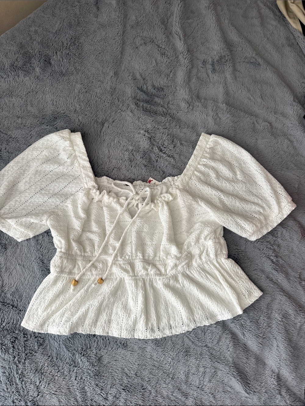 White Eyelet Puff Sleeve Peplum Top NEW SzXL